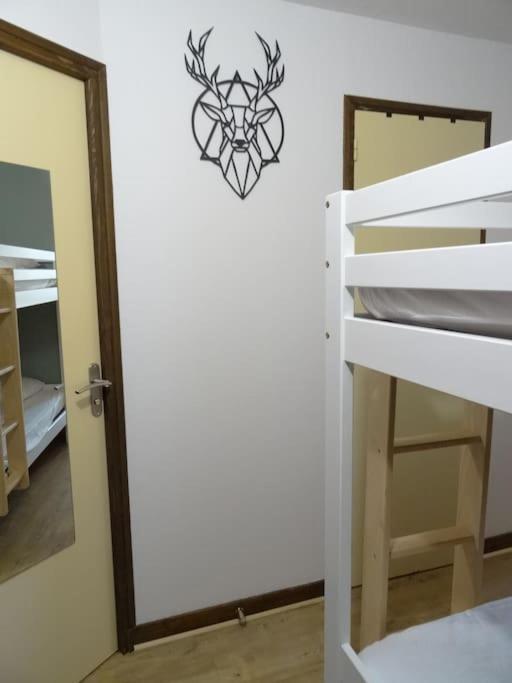 Appartement Au Coeur Du Village Avec Parking Prive Мижу Экстерьер фото